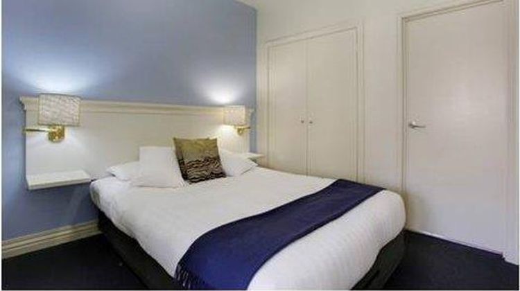 Collins Hotel Room