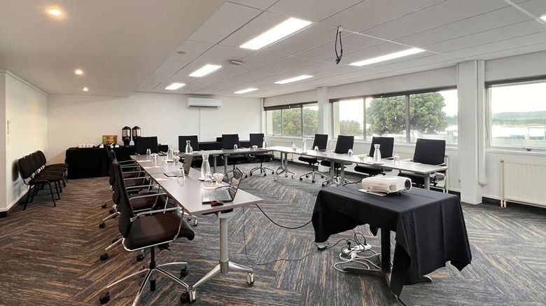 <b>Sudima Hotel Lake Rotorua Meeting</b>. Images powered by <a href="https://iceportal.shijigroup.com/" title="IcePortal" target="_blank">IcePortal</a>.