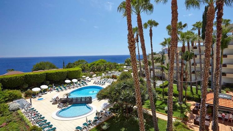 Eden Mar Suite Hotel Pool