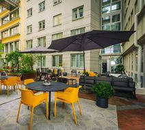 Freys Hotel Exterior