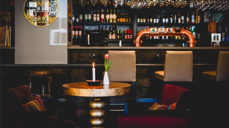 <b>Lilla Radmannen Restaurant</b>. Images powered by <a href="https://iceportal.shijigroup.com/" title="IcePortal" target="_blank">IcePortal</a>.