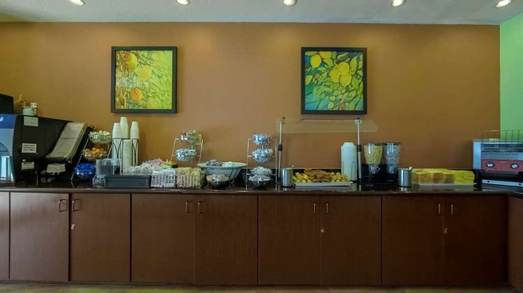 Galleria Palms Hotel Restaurant