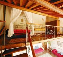 Villa dei Papiri Room