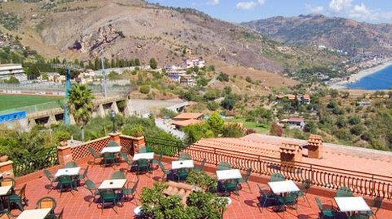 <b>Hotel Sirius Pool</b>. Images powered by <a href="https://iceportal.shijigroup.com/" title="IcePortal" target="_blank">IcePortal</a>.