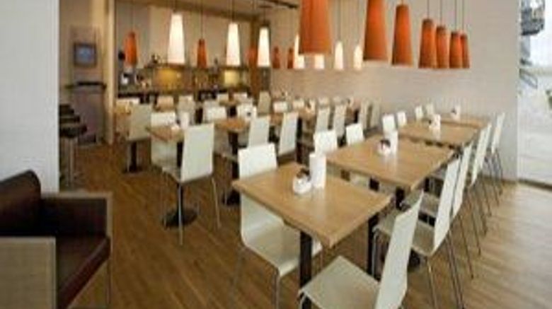 <b>Orange Wings Hotel Wiener Neustadt Restaurant</b>. Images powered by <a href="https://iceportal.shijigroup.com/" title="IcePortal" target="_blank">IcePortal</a>.