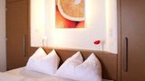 Orange Wings Hotel Wiener Neustadt Room