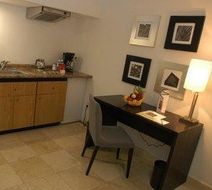 Hotel and Suites PF Room