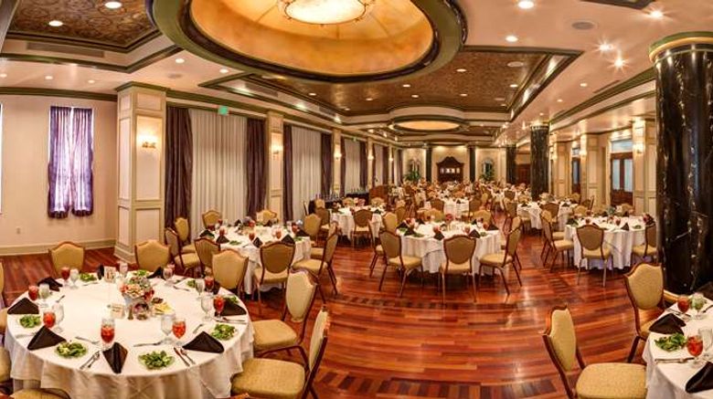 <b>Carnegie Hotel & Spa Ballroom</b>. Images powered by <a href="https://iceportal.shijigroup.com/" title="IcePortal" target="_blank">IcePortal</a>.