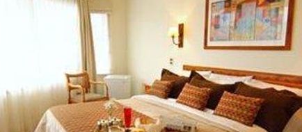 Hotel Don Luis Room