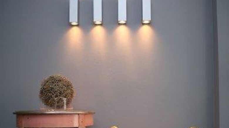 <b>Hotel Lindenhof Lobby</b>. Images powered by <a href="https://iceportal.shijigroup.com/" title="IcePortal" target="_blank">IcePortal</a>.