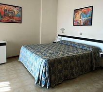 Hotel Ariston Room