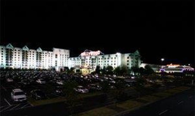 Hollywood Casino Resort Exterior