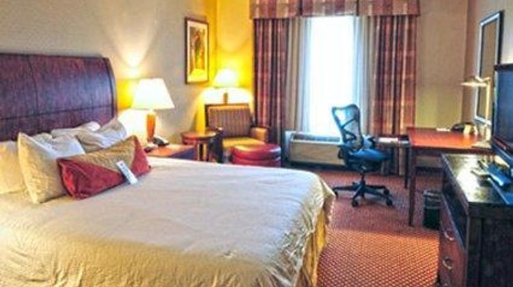Dancing Rabbit Inn Room