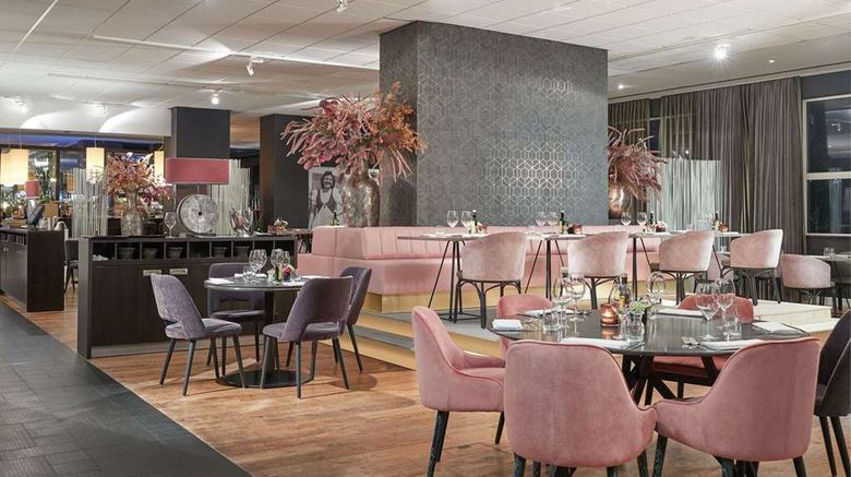 <b>Van der Valk Hotel Brussels Airport Restaurant</b>. Images powered by <a href="https://iceportal.shijigroup.com/" title="IcePortal" target="_blank">IcePortal</a>.