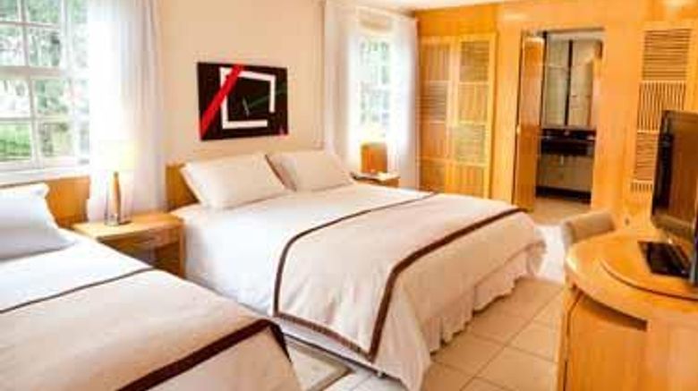<b>Sandy Beach Hotel Room</b>. Images powered by <a href="https://iceportal.shijigroup.com/" title="IcePortal" target="_blank">IcePortal</a>.