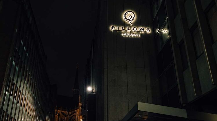 Pillows City Hotel Brussels Centre Exterior