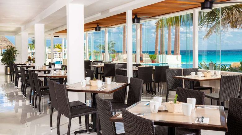 <b>Krystal Cancun Restaurant</b>. Images powered by <a href="https://iceportal.shijigroup.com/" title="IcePortal" target="_blank">IcePortal</a>.