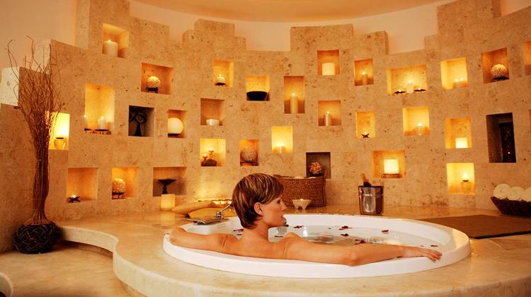 Krystal Cancun Spa