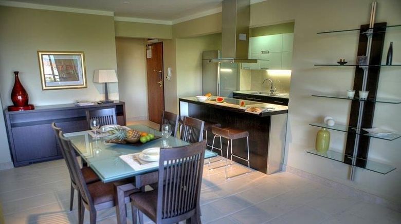 <b>The Residence Room</b>. Images powered by <a href="https://iceportal.shijigroup.com/" title="IcePortal" target="_blank">IcePortal</a>.