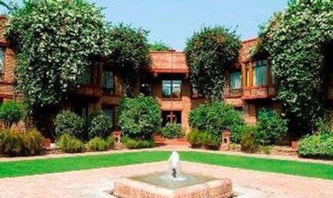 Faisalabad Serena Hotel Exterior