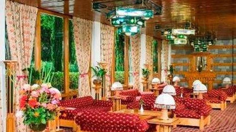 <b>Giligit Serena Hotel Lobby</b>. Images powered by <a href="https://iceportal.shijigroup.com/" title="IcePortal" target="_blank">IcePortal</a>.