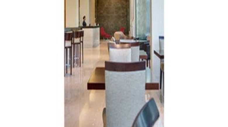 <b>Eurobuilding Hotel Boutique Lobby</b>. Images powered by <a href="https://iceportal.shijigroup.com/" title="IcePortal" target="_blank">IcePortal</a>.
