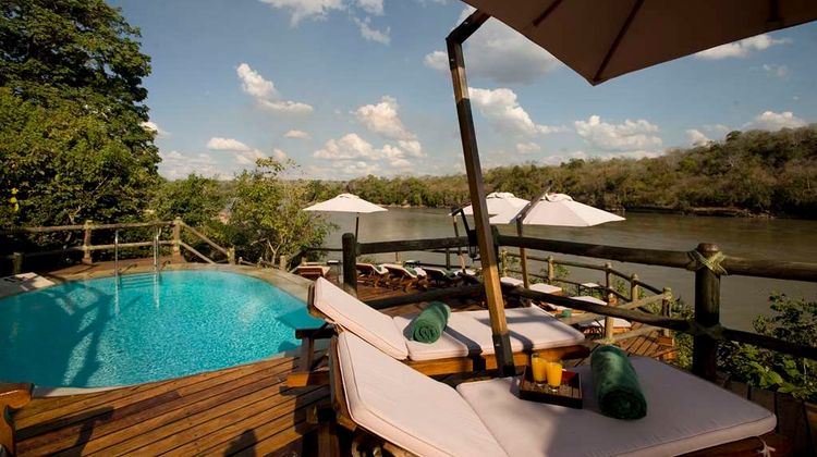 Mivumo River Lodge Pool