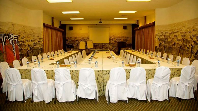 <b>Amboseli Serena Safari Lodge Meeting</b>. Images powered by <a href="https://iceportal.shijigroup.com/" title="IcePortal" target="_blank">IcePortal</a>.