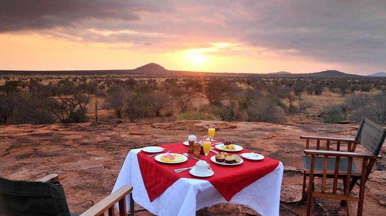 Kilaguni Serena Safari Lodge Restaurant
