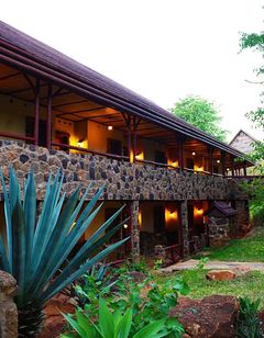 Kilaguni Serena Safari Lodge