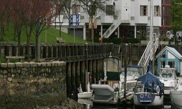 Granville Island Hotel