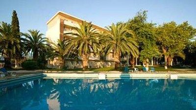 Long Beach Hotel