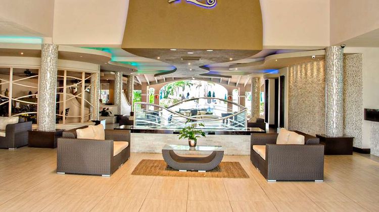 Accra Beach Hotel & Spa Lobby