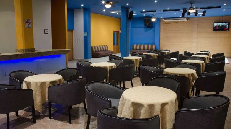 <b>Plaza Pelicanos Club Beach Resort Restaurant</b>. Images powered by <a href="https://iceportal.shijigroup.com/" title="IcePortal" target="_blank">IcePortal</a>.