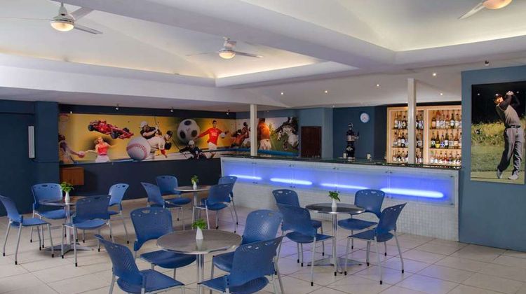 Plaza Pelicanos Club Beach Resort Lobby