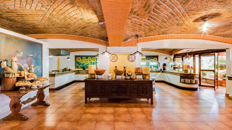<b>Hacienda Buenaventura Hotel & Spa Restaurant</b>. Images powered by <a href="https://iceportal.shijigroup.com/" title="IcePortal" target="_blank">IcePortal</a>.