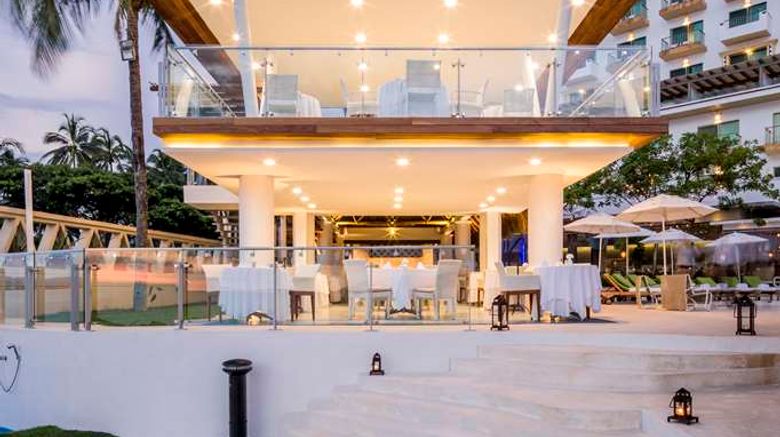 <b>Villa Premier Boutique Hotel & Romantic Restaurant</b>. Images powered by <a href="https://iceportal.shijigroup.com/" title="IcePortal" target="_blank">IcePortal</a>.