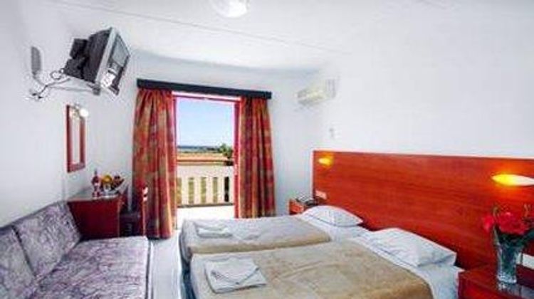 Sunny View Hotel Room
