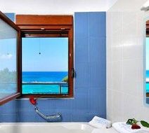 Horizon Line Villas Room