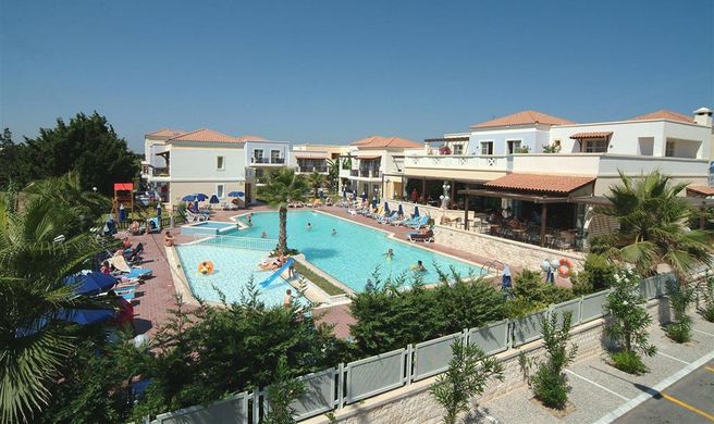 Aegean Houses Pool
