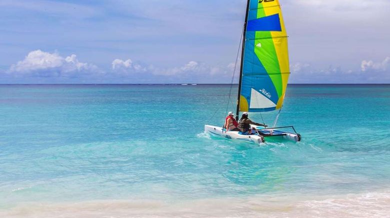 <b>Barbados Beach Club Beach</b>. Images powered by <a href="https://iceportal.shijigroup.com/" title="IcePortal" target="_blank">IcePortal</a>.