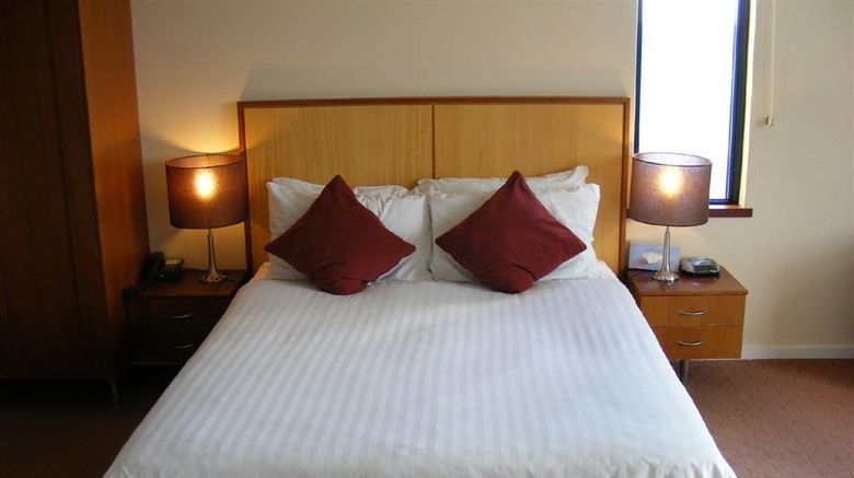 <b>Ocean Beach Hotel Room</b>. Images powered by <a href="https://iceportal.shijigroup.com/" title="IcePortal" target="_blank">IcePortal</a>.