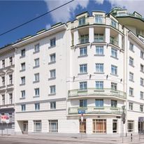 Austria Trend Hotel Ananas