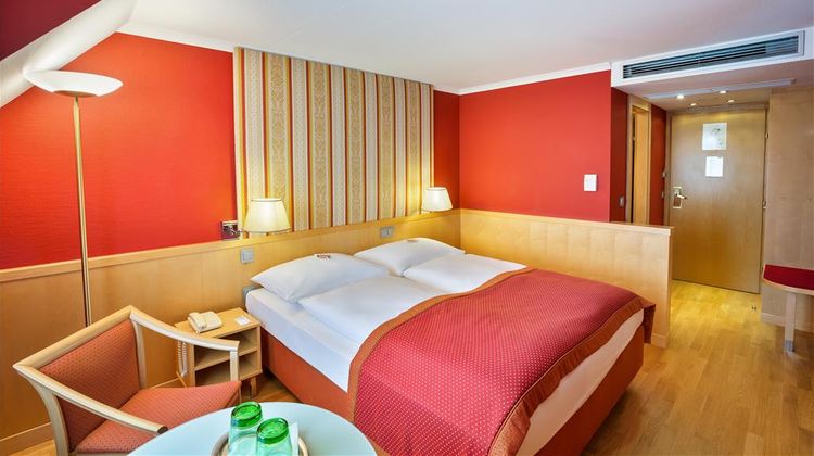 Austria Trend Hotel Ananas Room