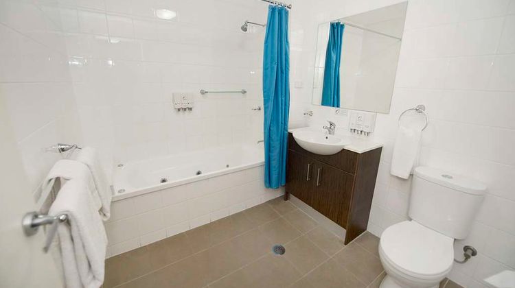 Gladstone City Central Room