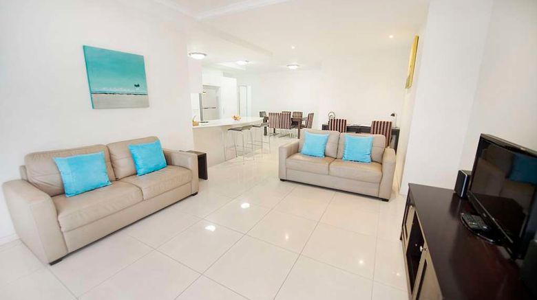 <b>Gladstone City Central Suite</b>. Images powered by <a href="https://iceportal.shijigroup.com/" title="IcePortal" target="_blank">IcePortal</a>.