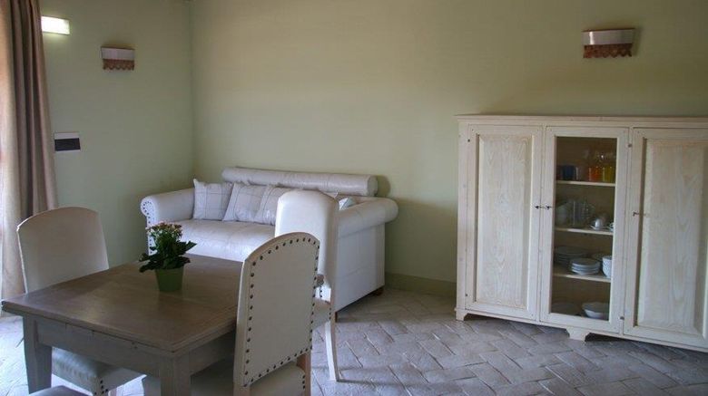 <b>Gualdo del Re Lobby</b>. Images powered by <a href="https://iceportal.shijigroup.com/" title="IcePortal" target="_blank">IcePortal</a>.