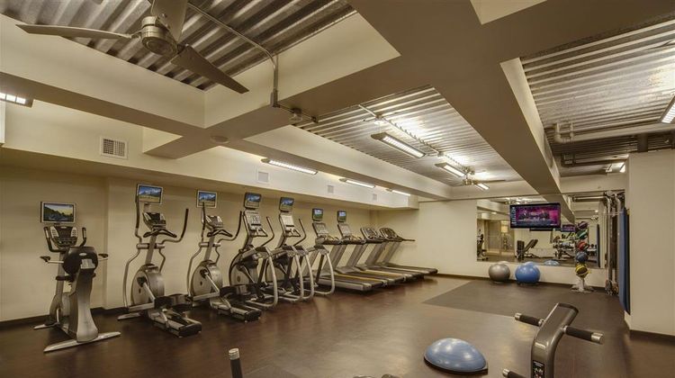 The Madison Concourse Hotel Recreation
