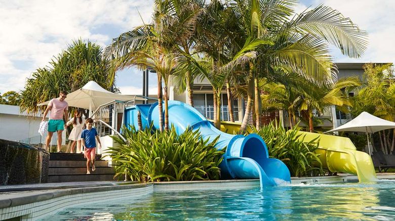 <b>RACV Noosa Resort Pool</b>. Images powered by <a href="https://iceportal.shijigroup.com/" title="IcePortal" target="_blank">IcePortal</a>.