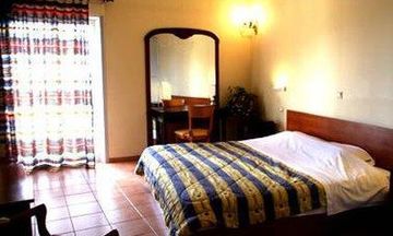 Lecadin Hotel